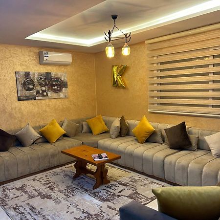 Apartament Apprt Lux Wadżda Zewnętrze zdjęcie